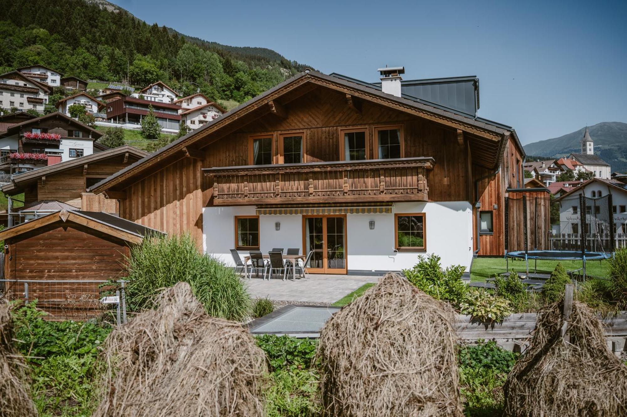 Alpenzeit Villa Ladis Exterior foto