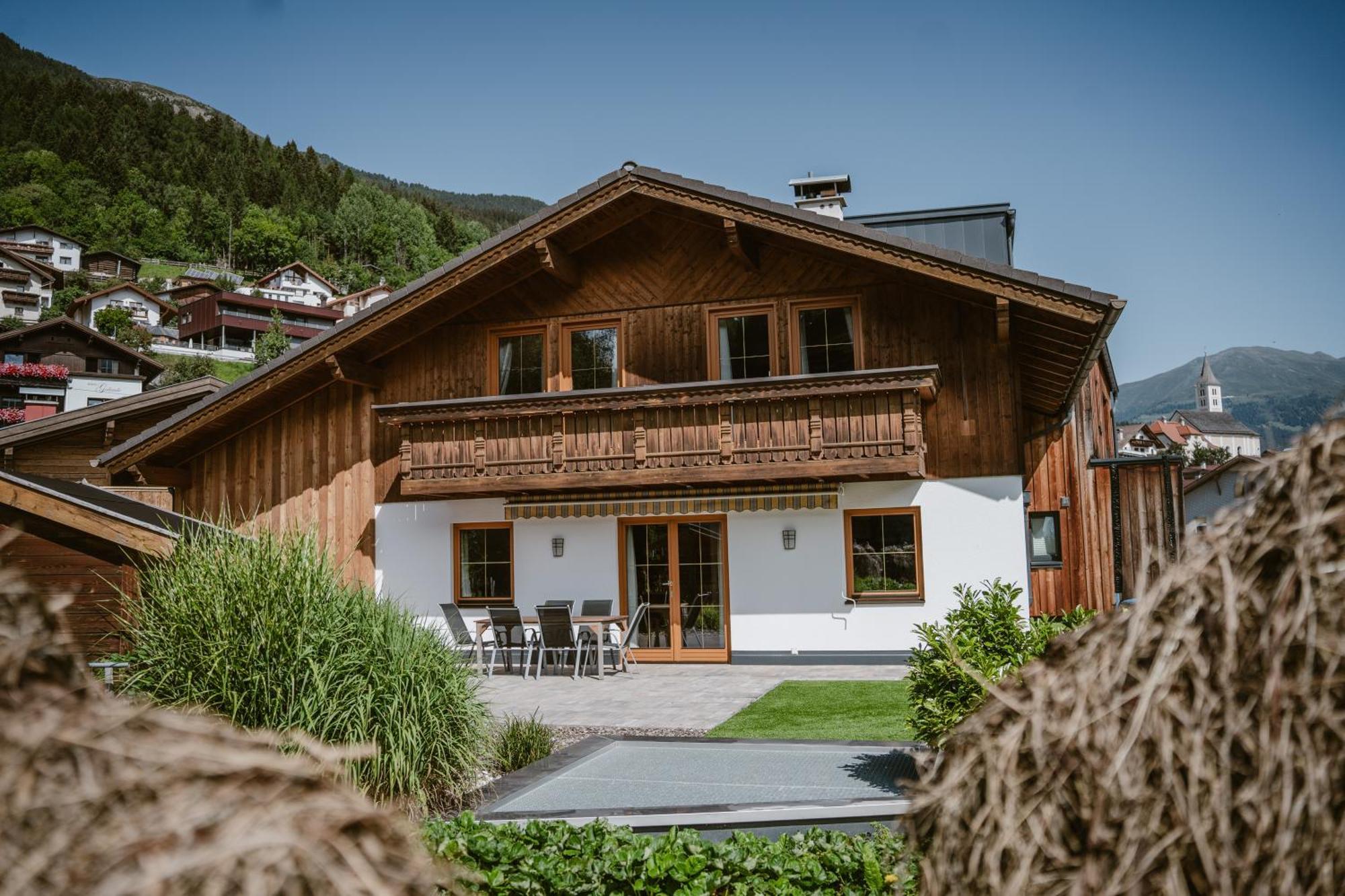 Alpenzeit Villa Ladis Exterior foto