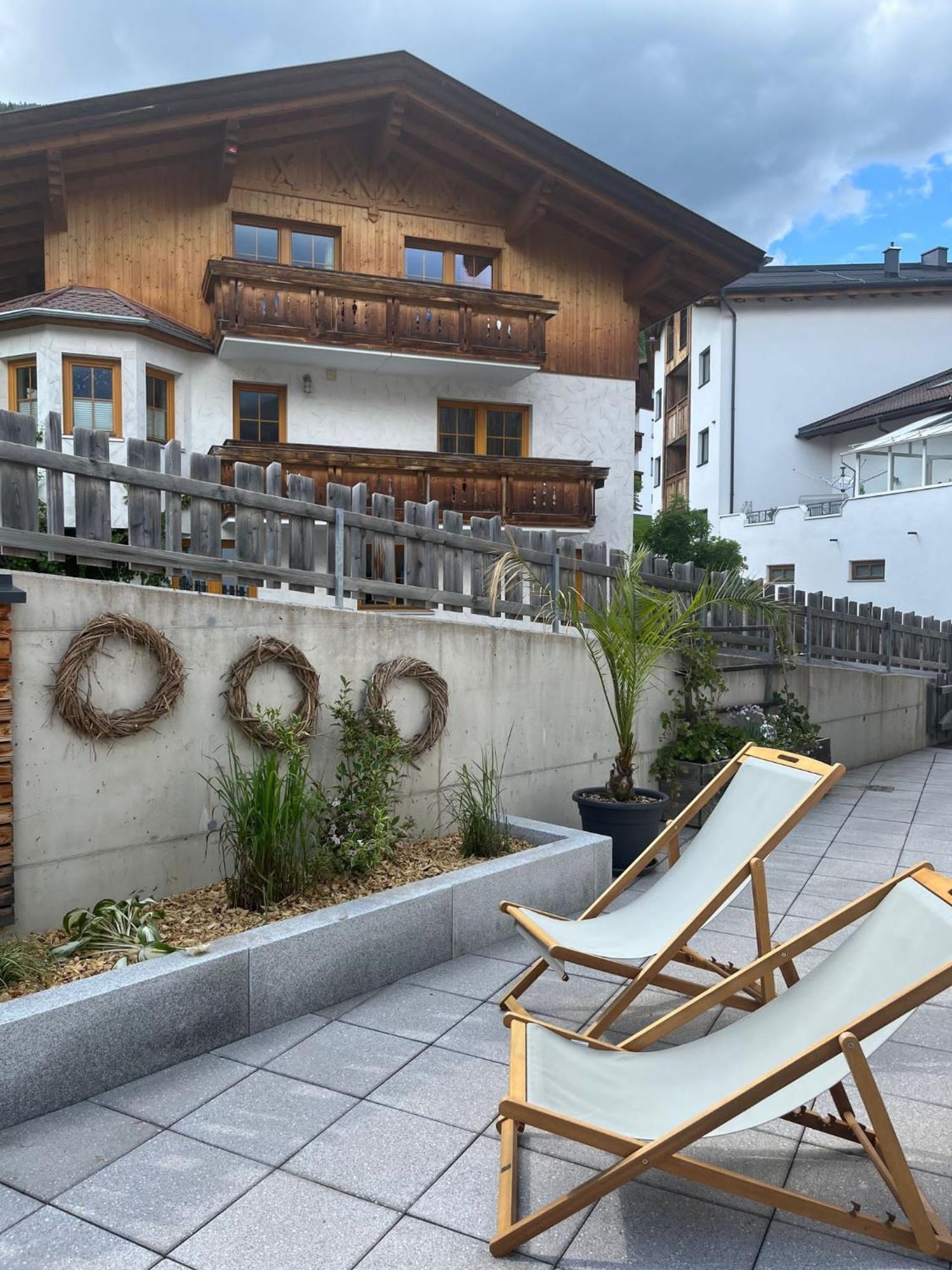 Alpenzeit Villa Ladis Exterior foto